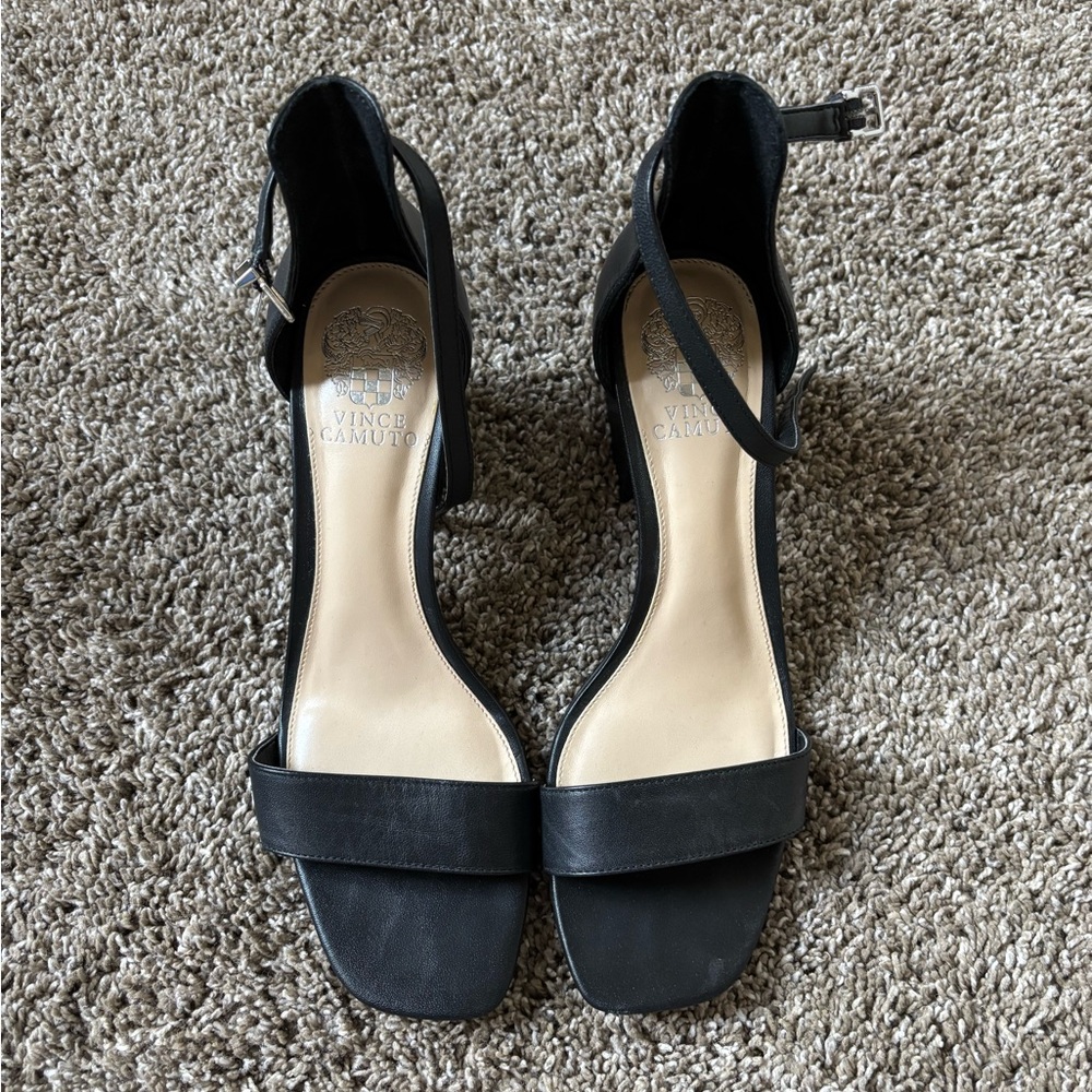Vince Camuto kitten heels